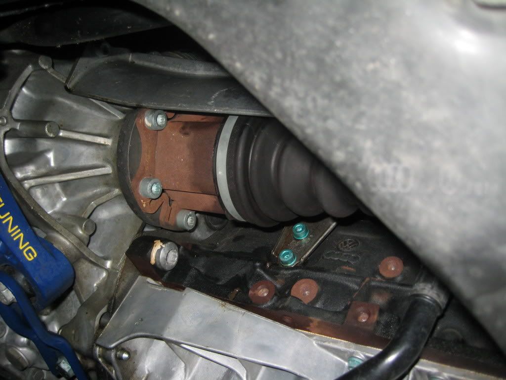 leaking passenger side inner cv boot? VW Vortex Volkswagen Forum